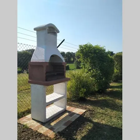 Casa Kikenda, Viaggio Nella Natura Treia